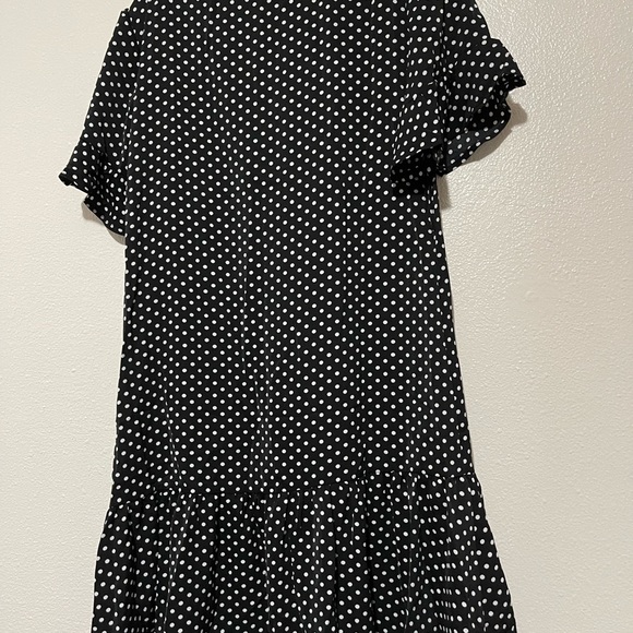 NWT Women’s Fashion Polka Dot Print V-Neck Ruffle Short Sleeve Dress - Picture 4 of 6